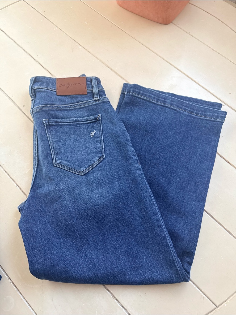 Carly Jean Los Angeles Indigo Relaxed Straight Jeans